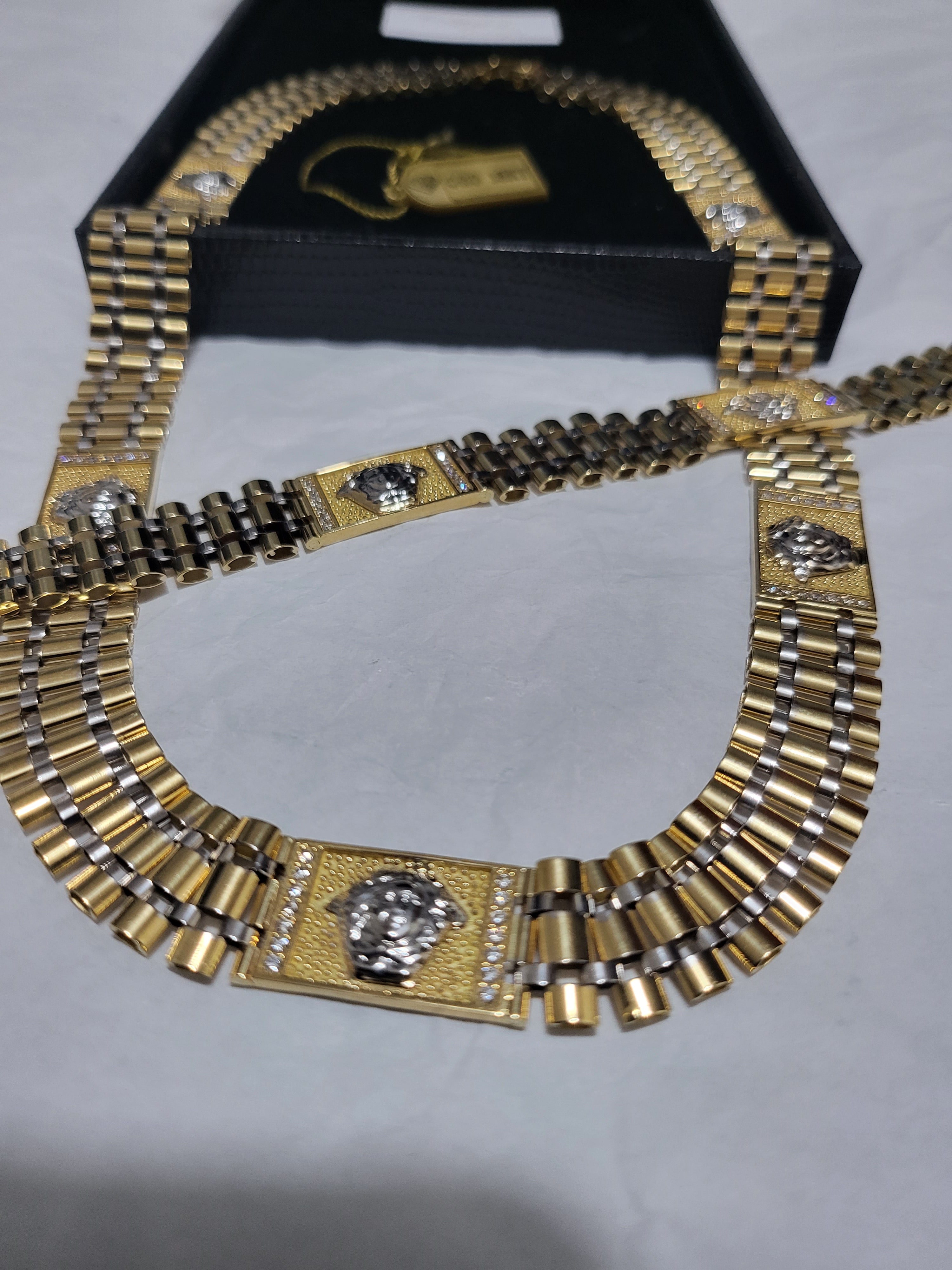 Completo unisex oro 18 kt 750%