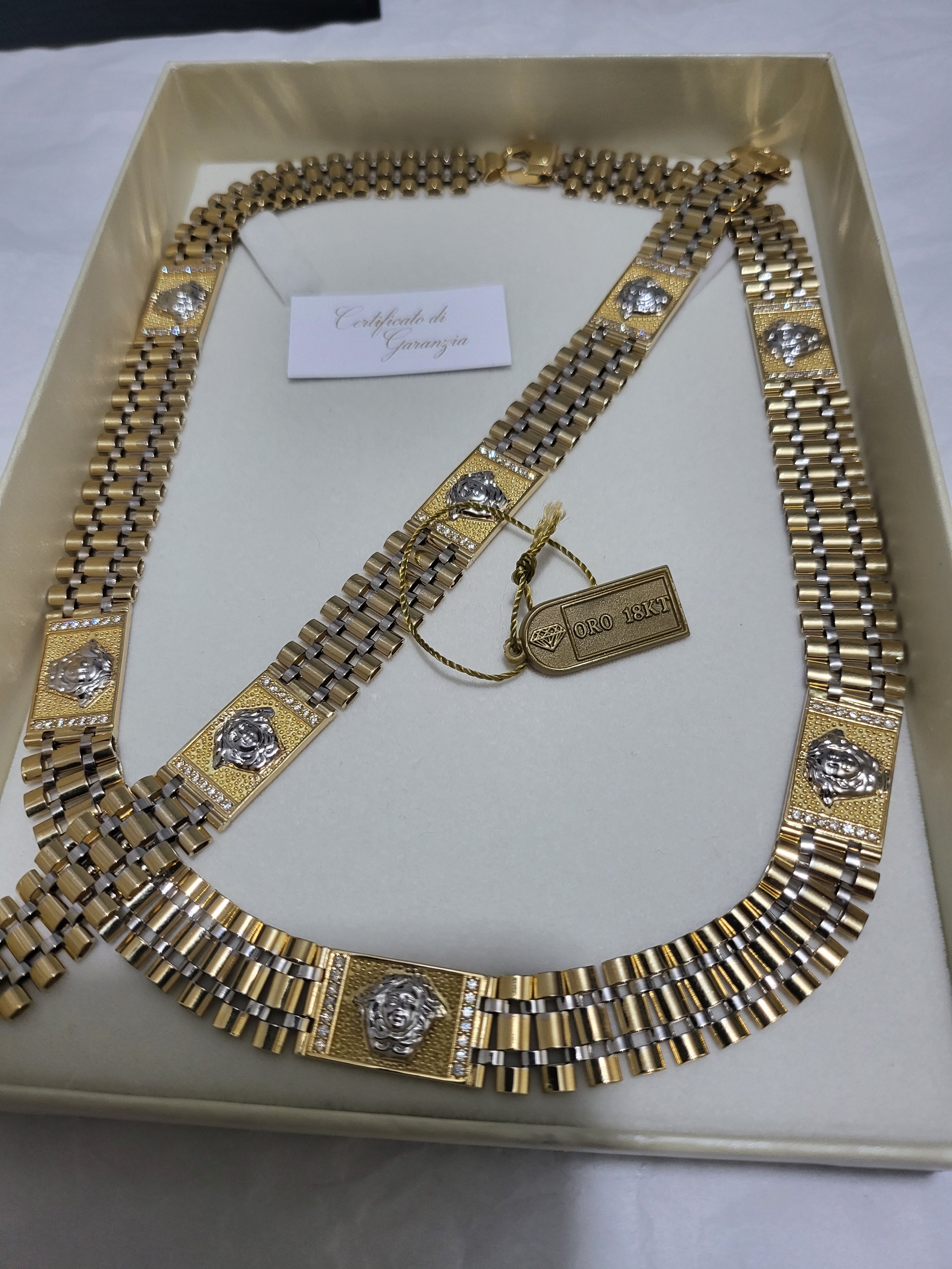 Completo unisex oro 18 kt 750%