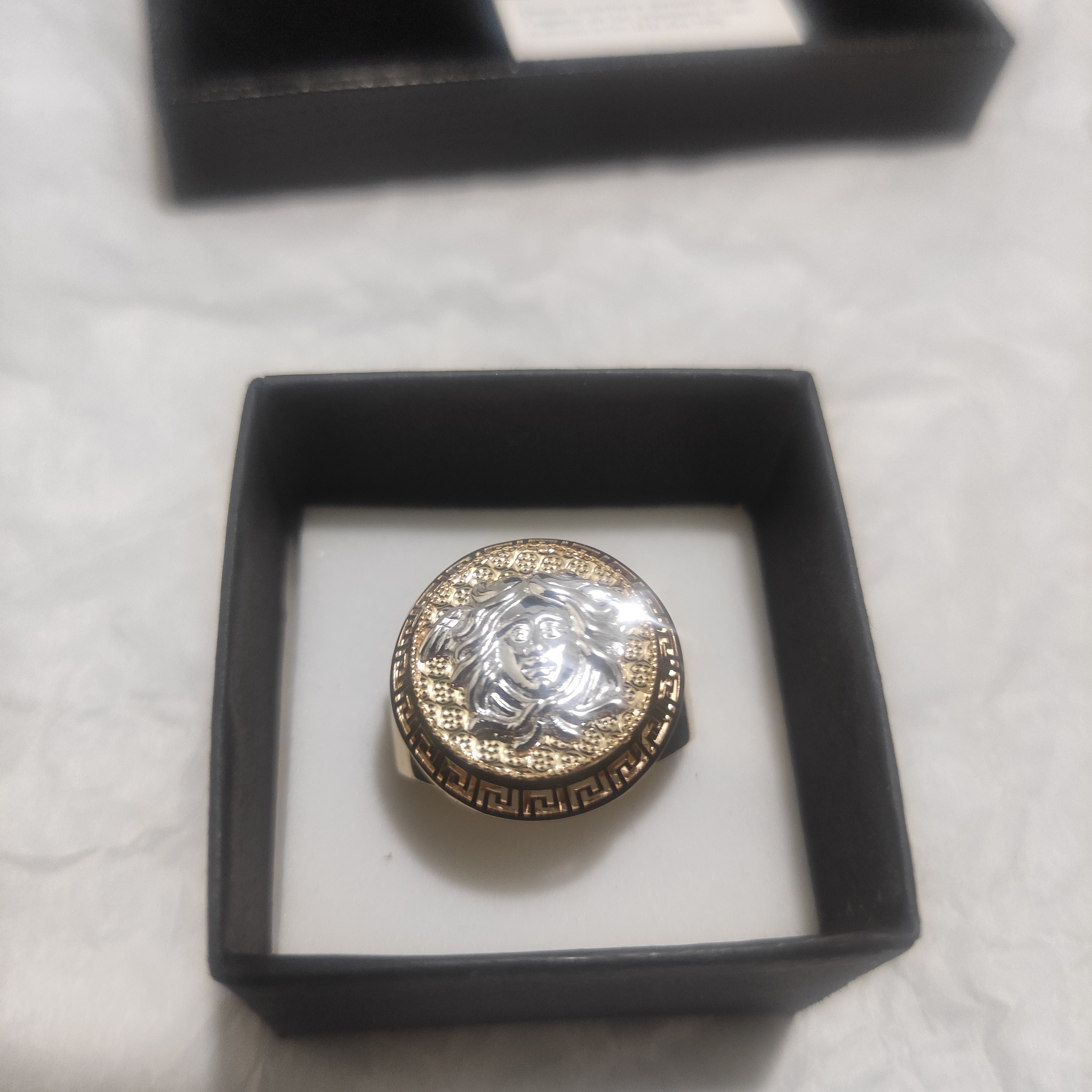 Anello 18kt