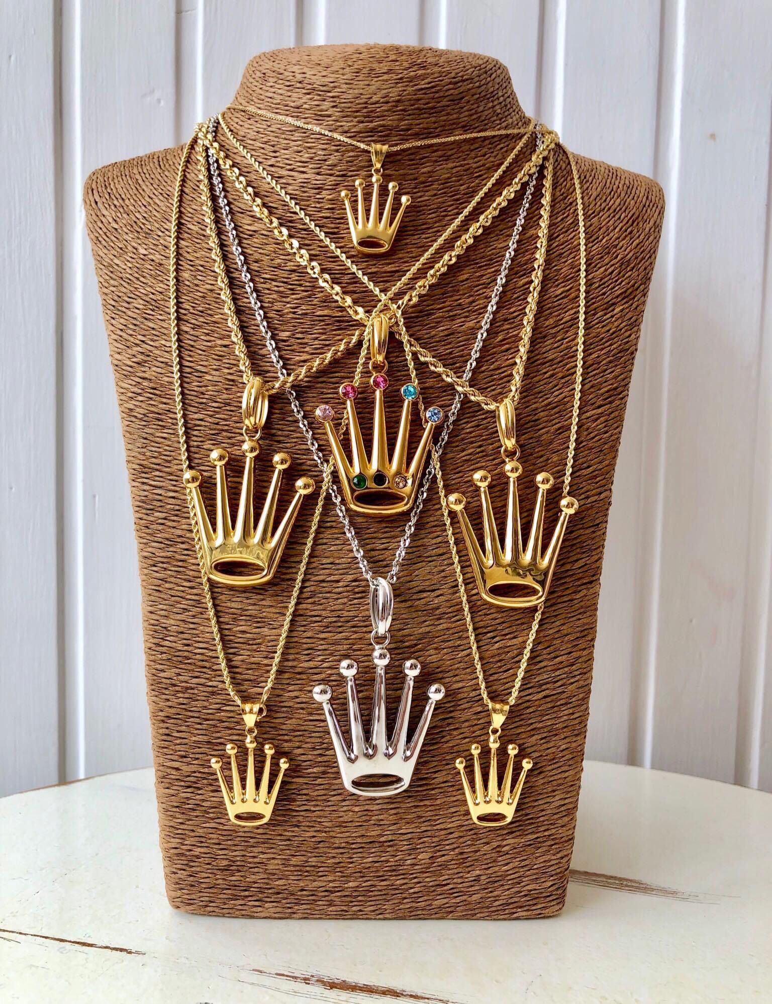 Collana d'oro 18k con corona