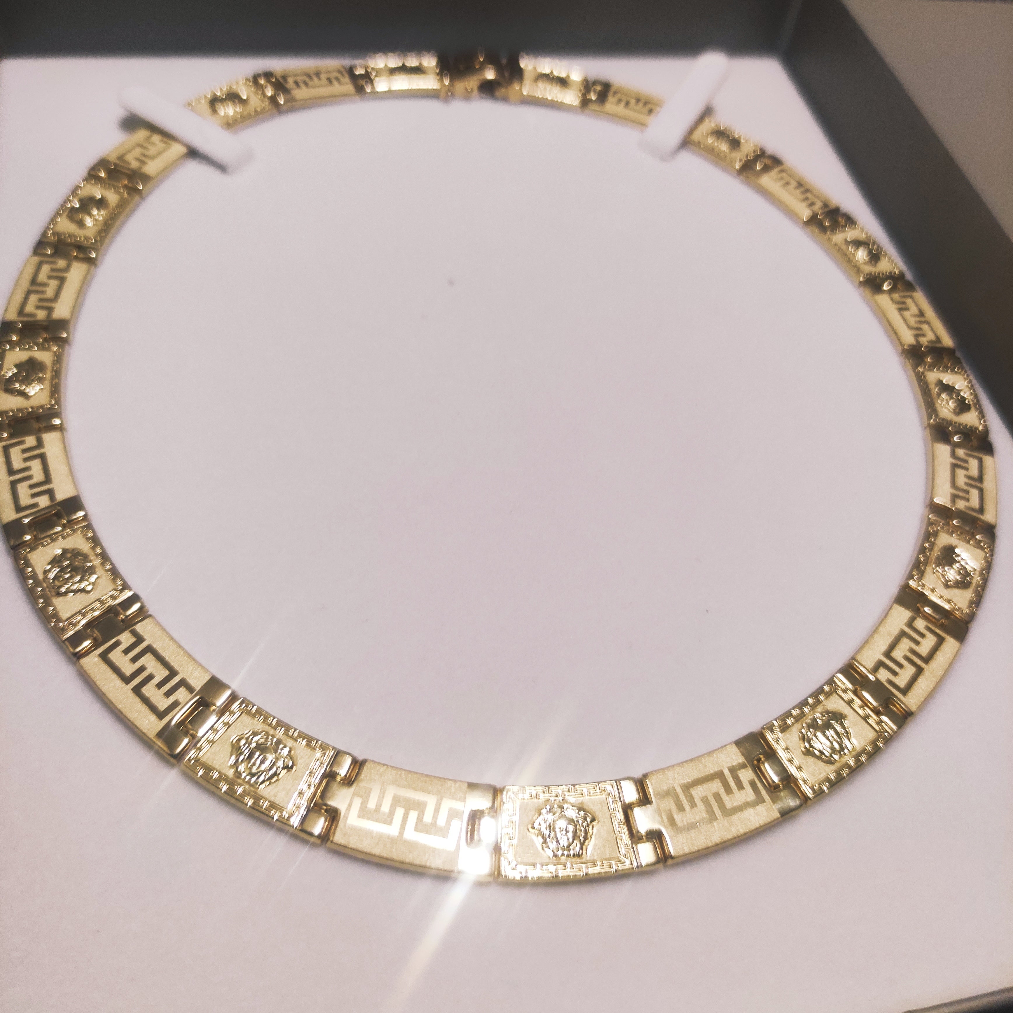 Collana 18kt a piastrine