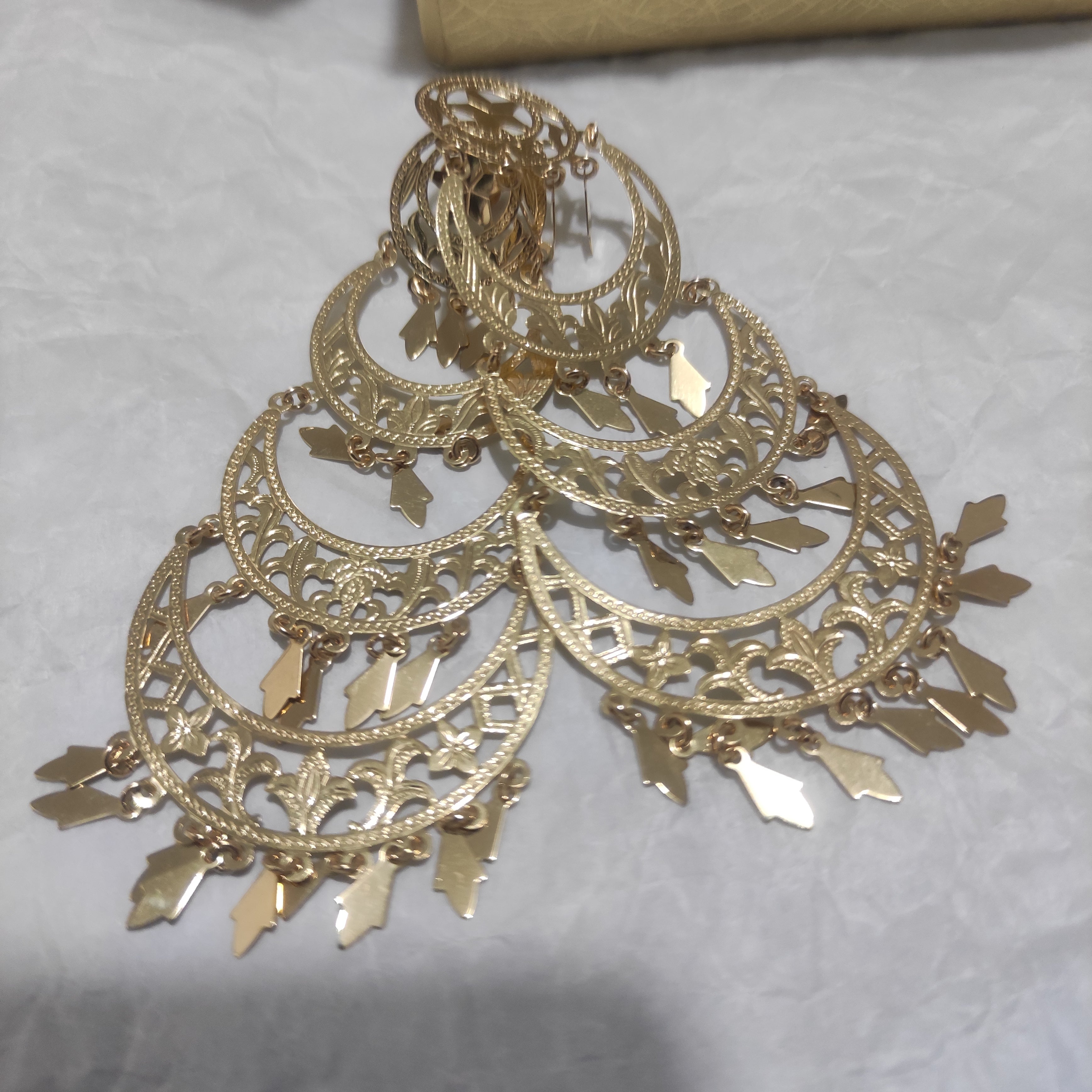 Orecchini 18kt lunghi gipsy lady