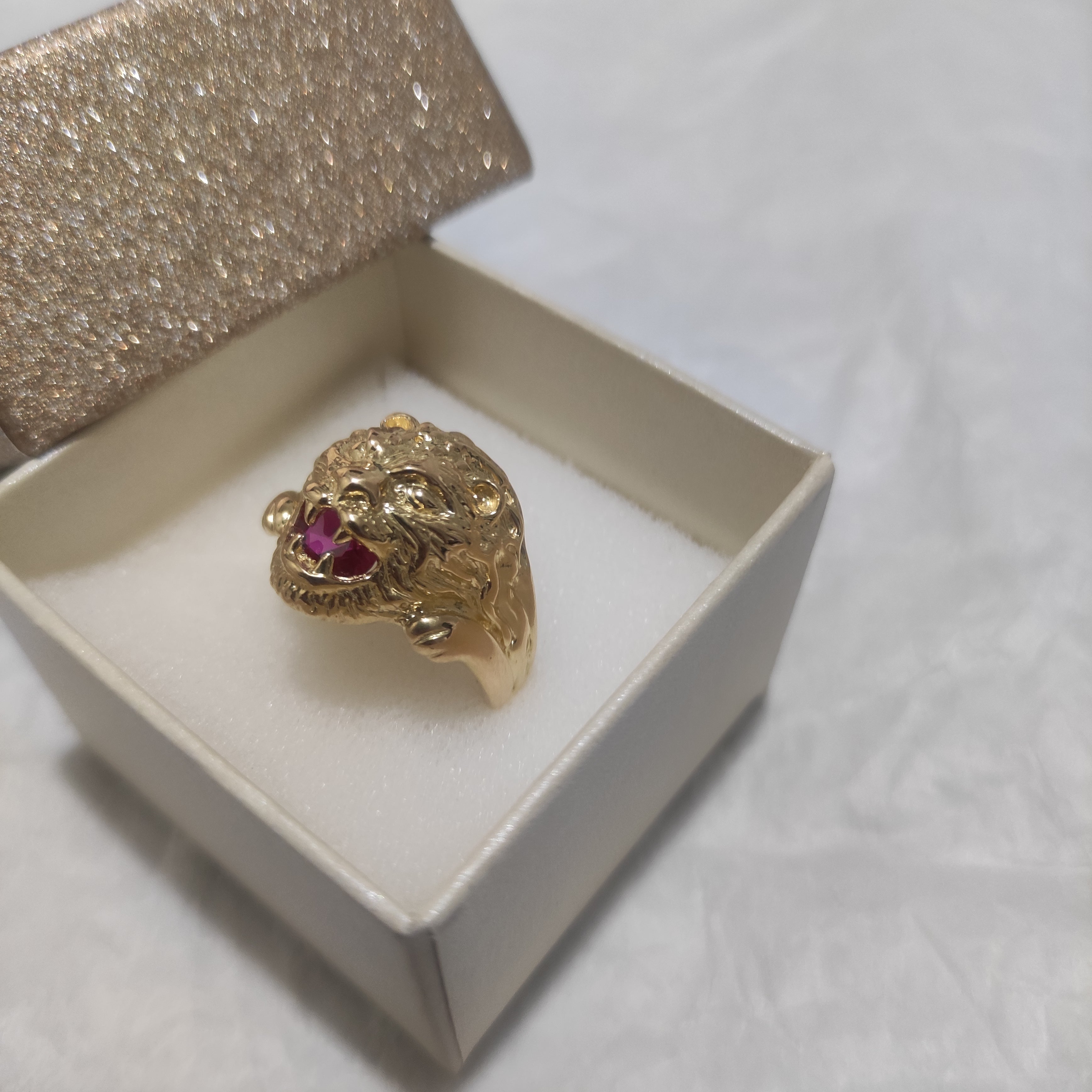 Anello 18kt testa di leone